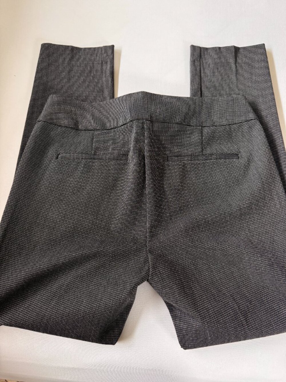Tailored! LOFT Marisa Skinny Ankle Pants – Black & White Twill (Size 6) - Picture 5 of 5